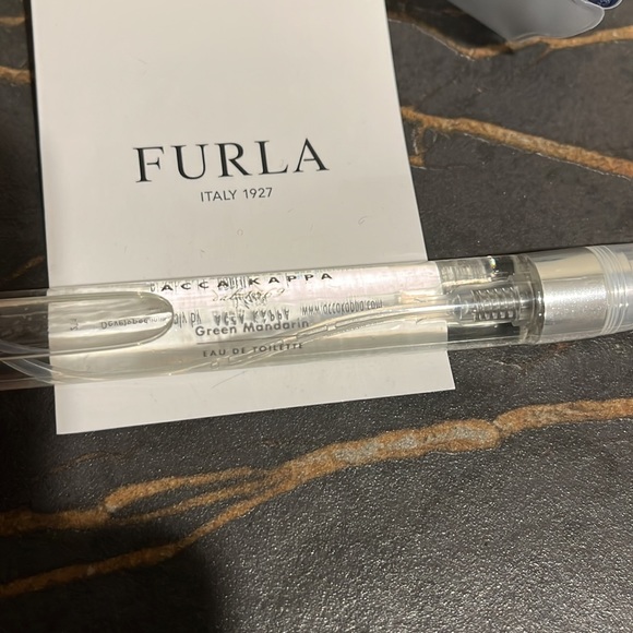 FURLA Toiletry Bag - Philippine Airlines Travel Amenity Kit - Picture 9 of 12